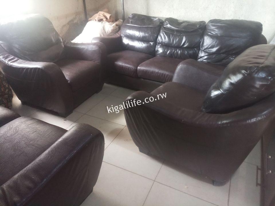 SOFA FROM DUBAI FOR SALE AT 400K