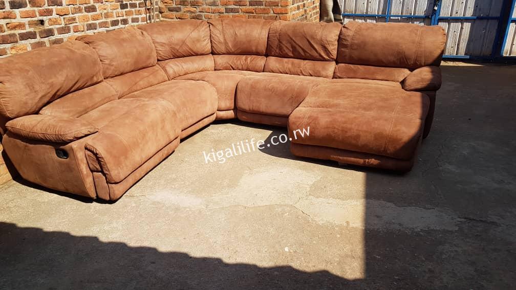 pure Leather sofa with 6 seaters for sale at 2M