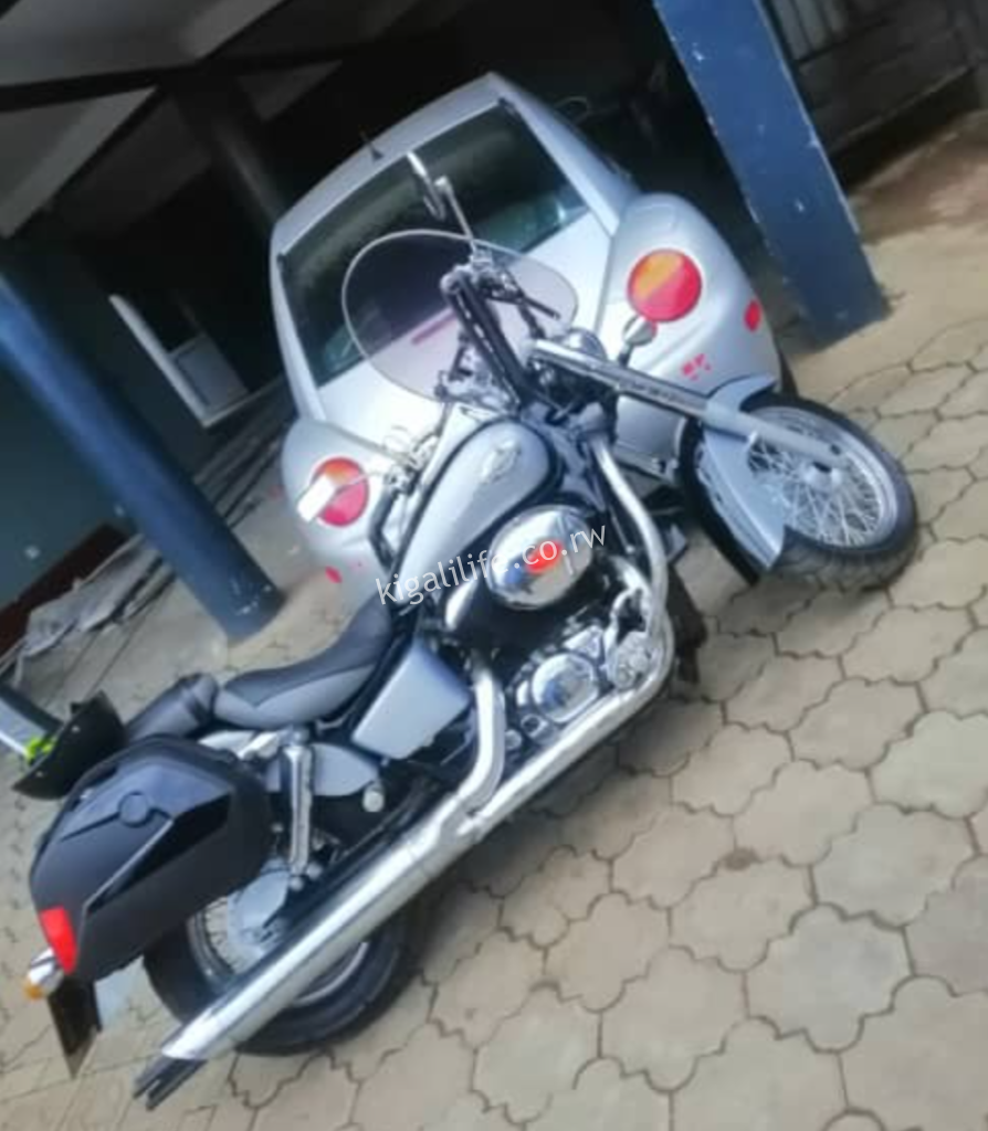 For Sale: 2000 Honda Shadow 400cc Motorcycle – $3,500